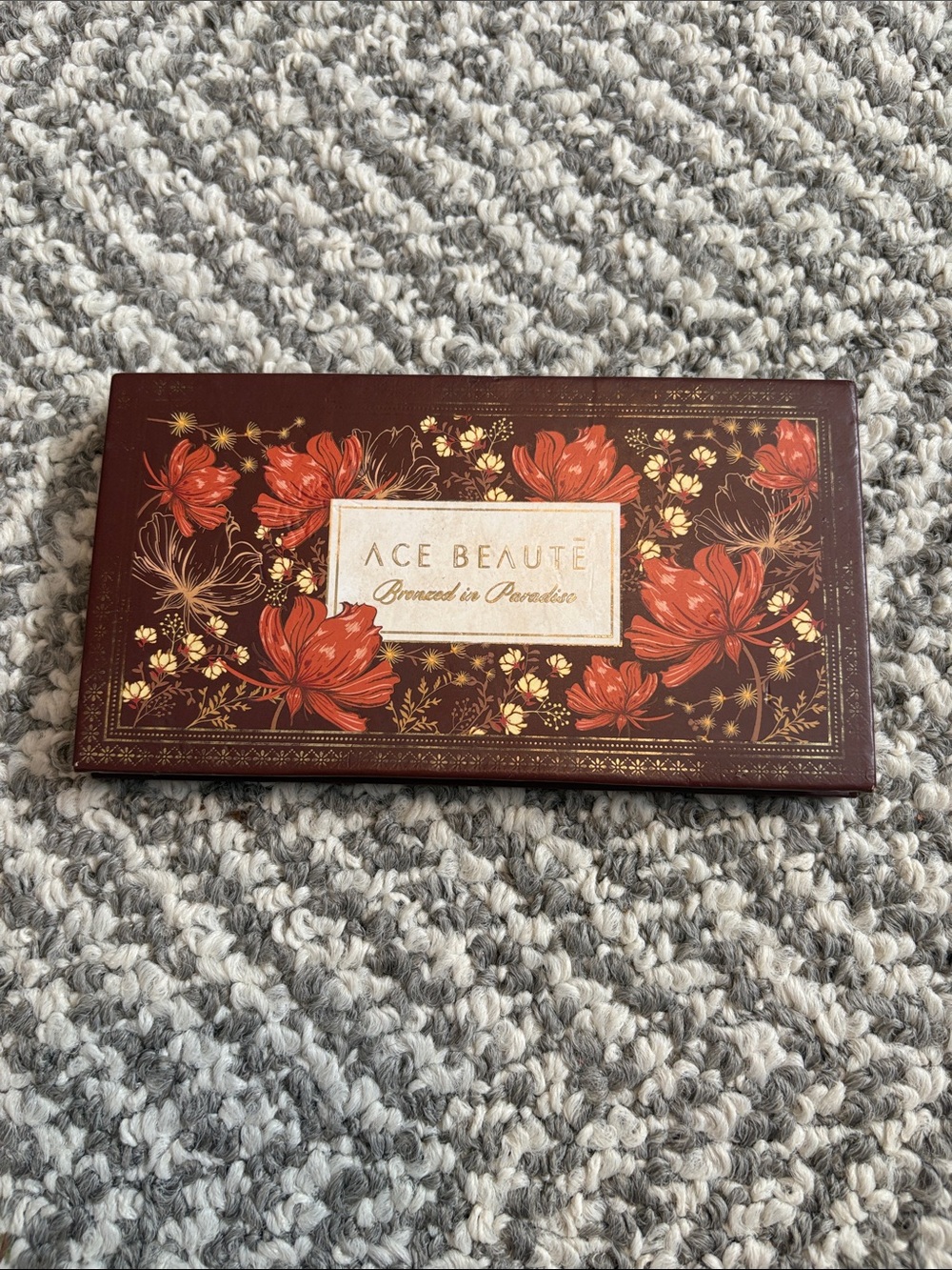 Ace Beaute Floral Bronze Palette – Red and Gold Design